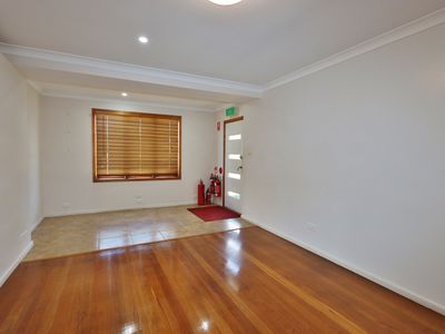 35 Flinders Street, Eden