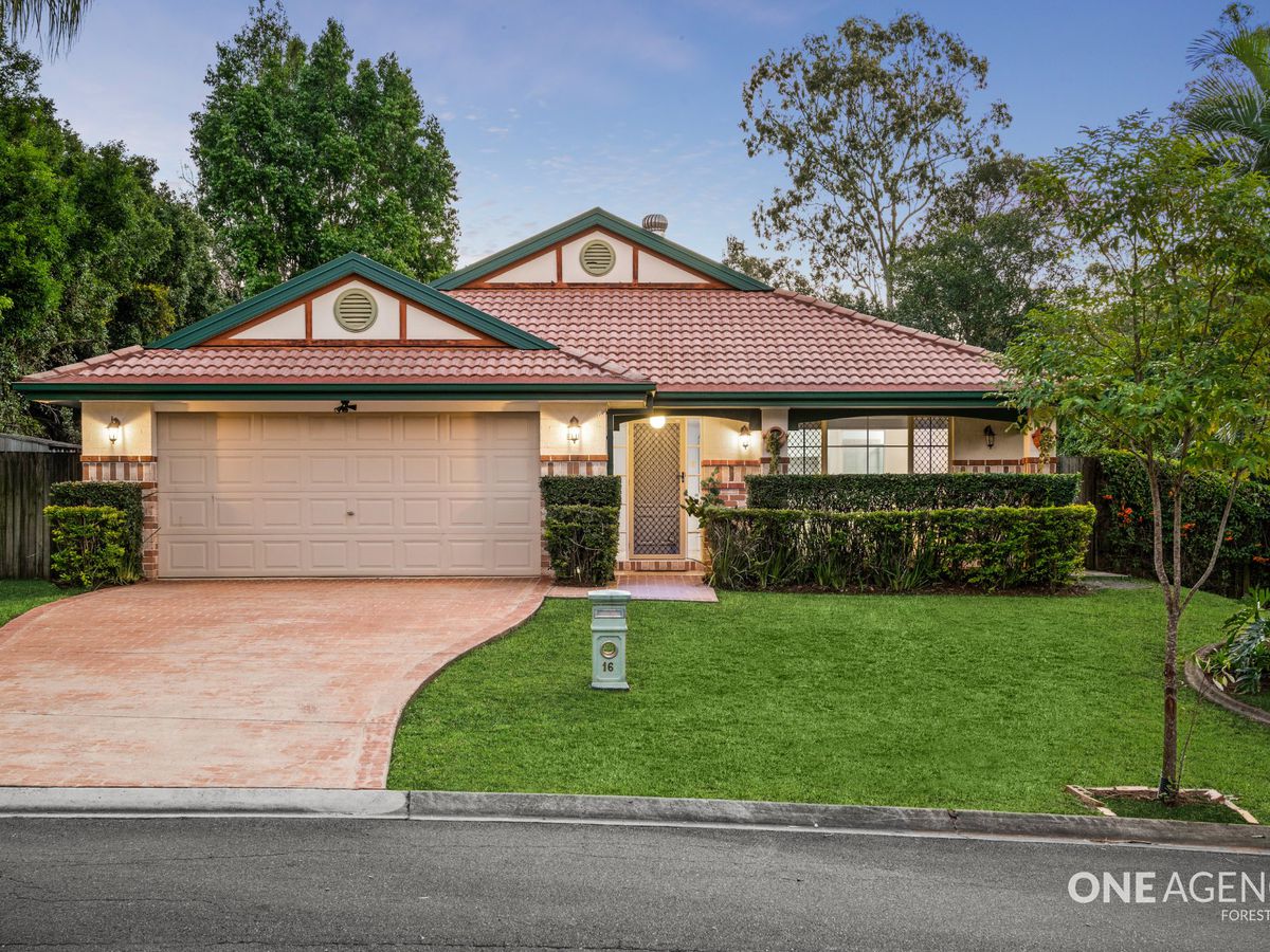 16 Toorak Place, Forest Lake