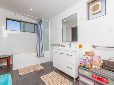 2 Bottlebrush Crescent, South Hedland