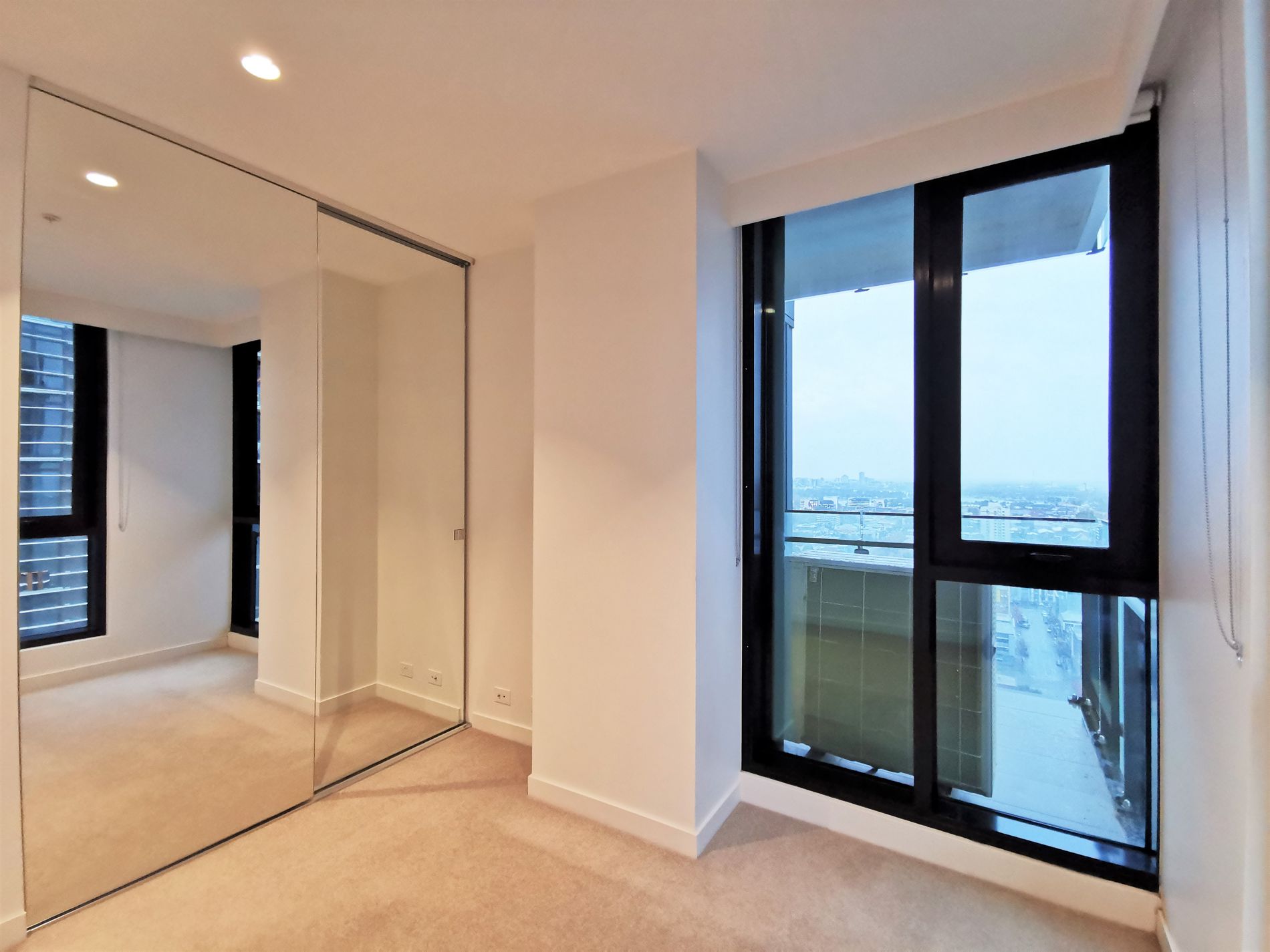 2508 / 45 Clarke Street, Southbank