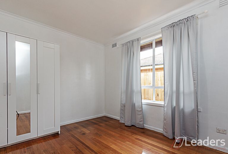 3 Holbeach Street, Burwood East
