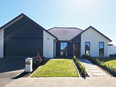 98 Ridgeland Way, West Melton