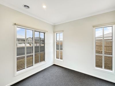22 Mitiamo Street, Eynesbury