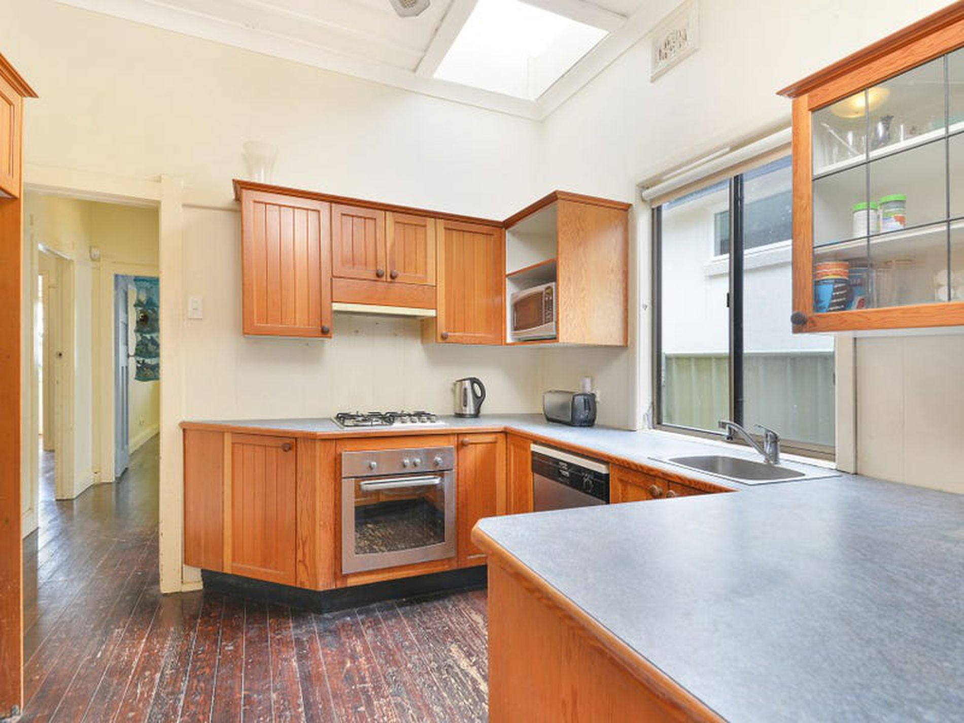 91 Robey Street, Mascot