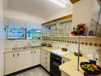 17 / 30 Hackett Terrace, Richmond Hill