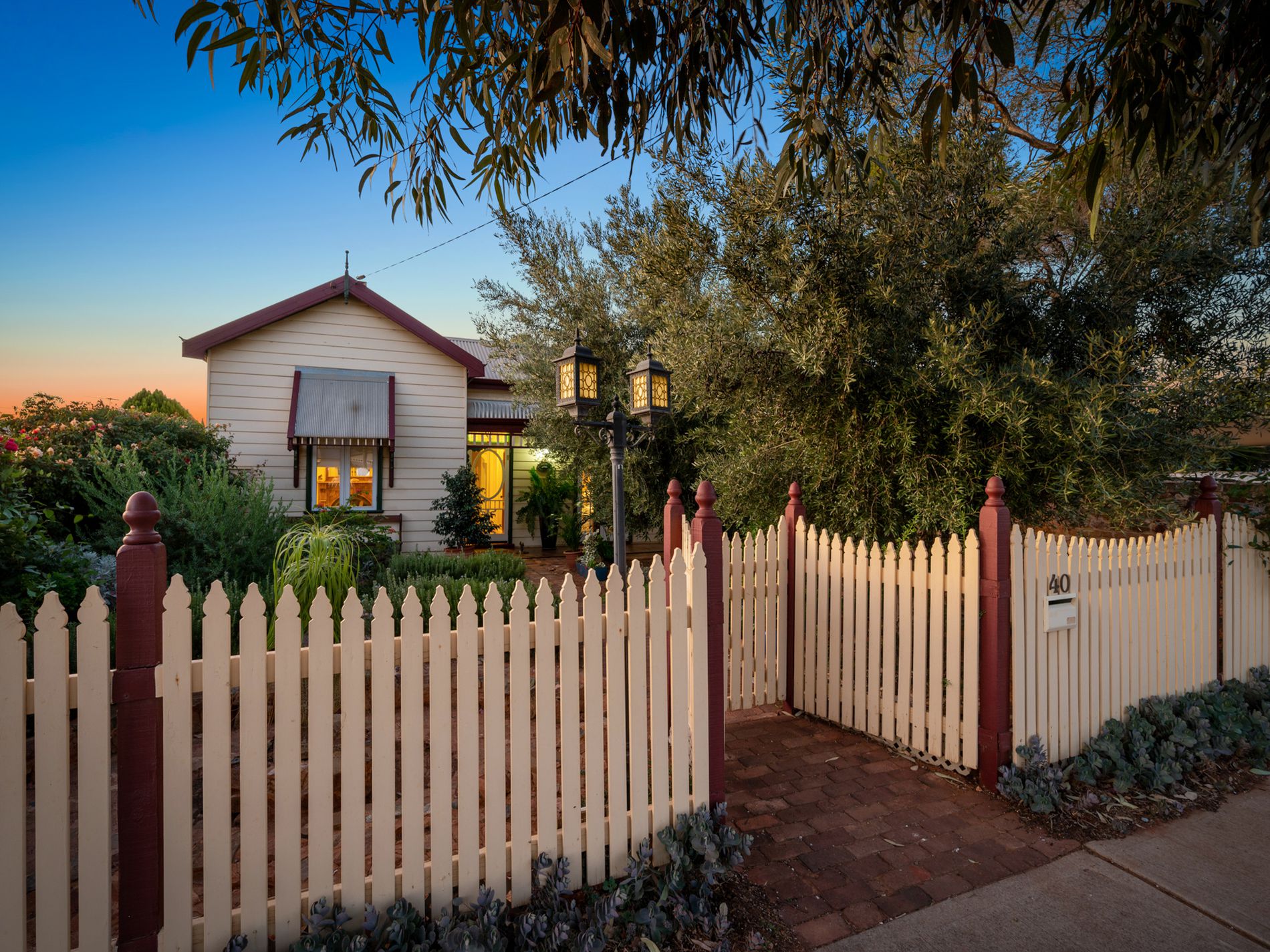 40 Varden Street, Piccadilly