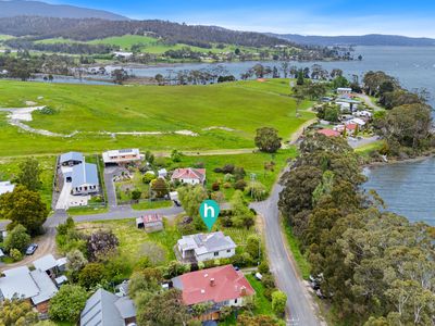 19 Esplanade Road, Cygnet