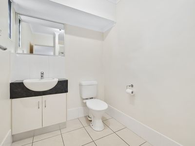 8 / 224-226 Grafton Street, Cairns North