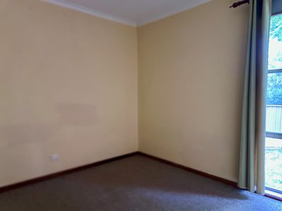 8 Mitchell Avenue, Wangaratta