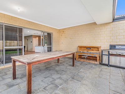 19 Dragonfly Road, Banksia Grove