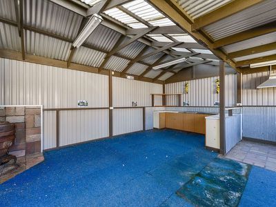 25 English Drive, Millicent