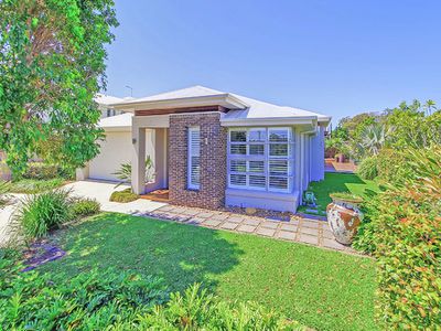 18 Clive Road, Birkdale
