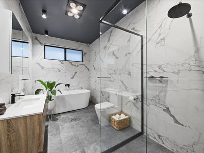 36 Roy Crescent, Thirlmere