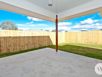22 Wedge Tail Court, Griffin