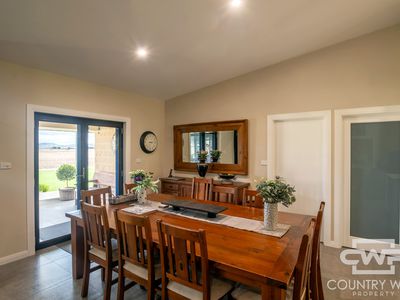 409 Gwydir Highway, Glen Innes