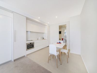 310 / 50 Eastlake Parade, Kingston