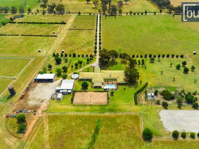 136 Sargeant Road, Table Top
