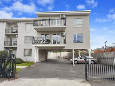 1/10 Schild Street, Yarraville