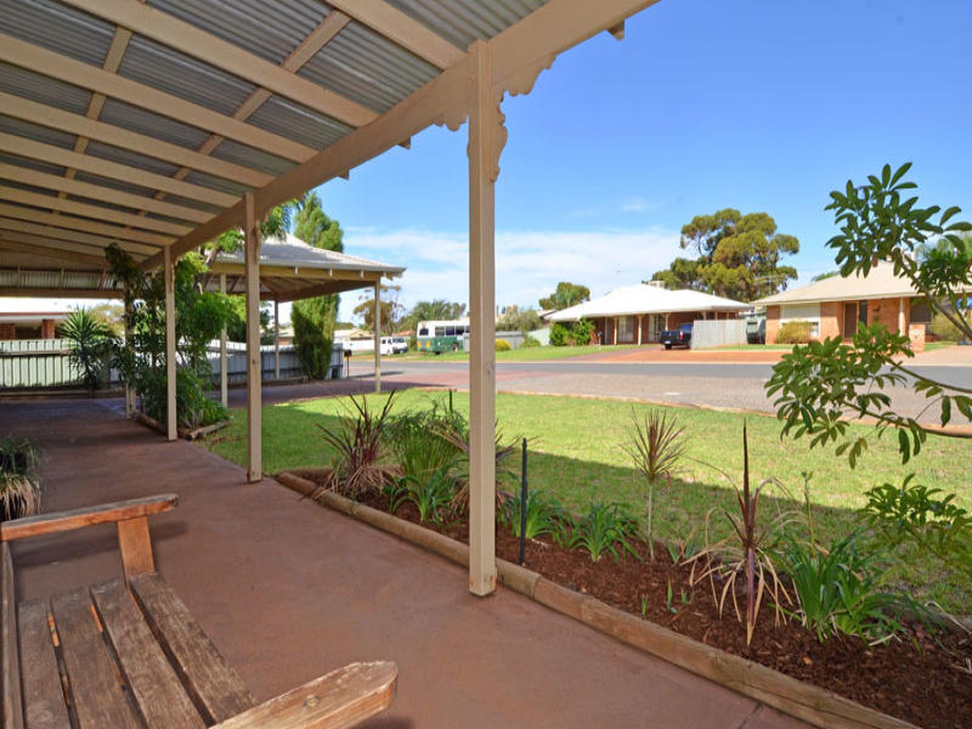 12 Holroyd Way, Boulder