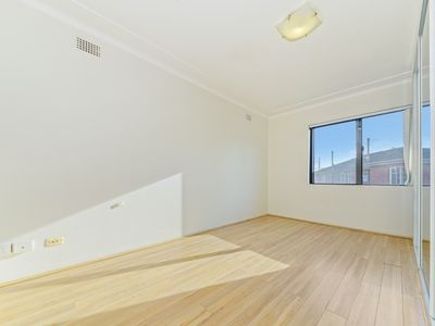 5 / 28 Broadarrow Road, Narwee
