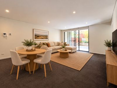 84 / 54A Blackwall Point Road, Chiswick