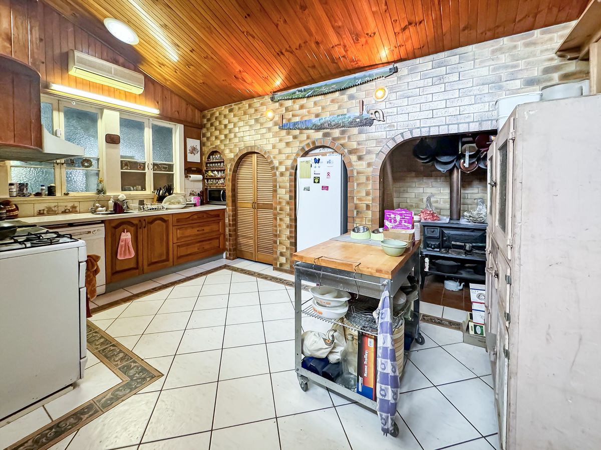 14 Roseblade Street, Yungaburra
