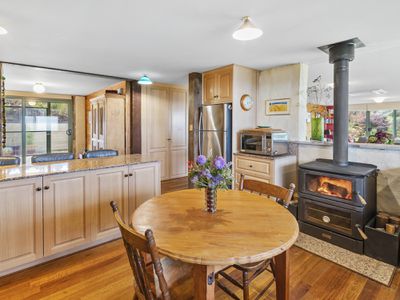 380 Dulcia Road, Gordon