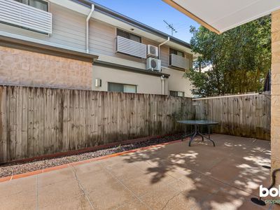 2/65 Lower King Street, Caboolture