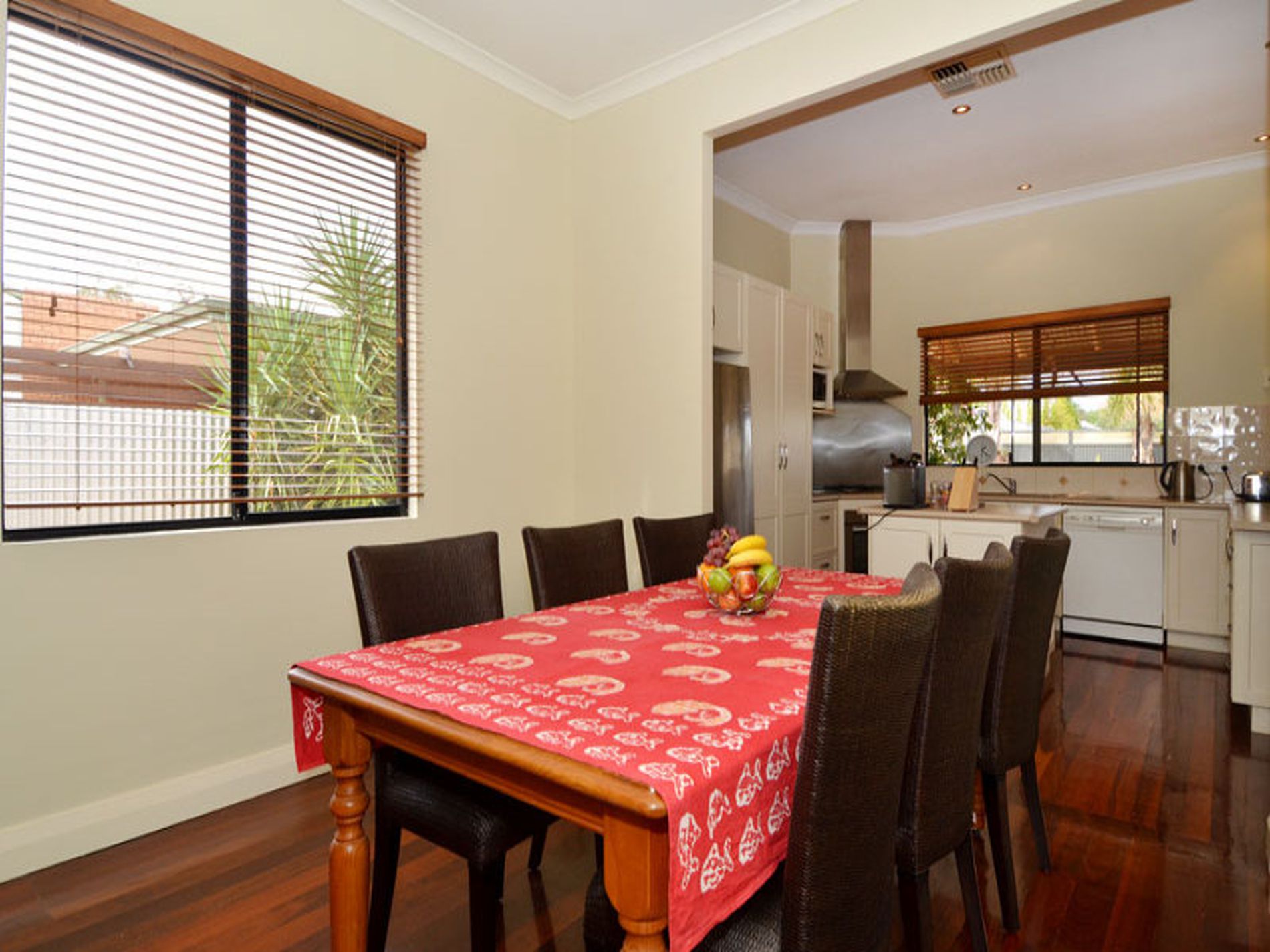 101 Lyall Street, Lamington