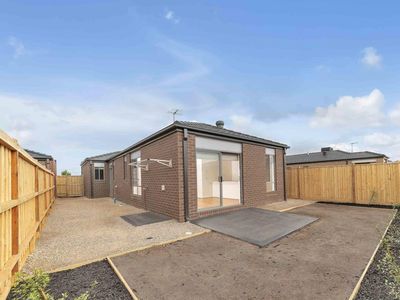 44 Clover Drive, Rockbank