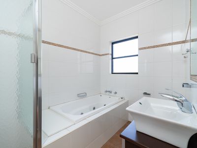 21 Albion Street, Roselands