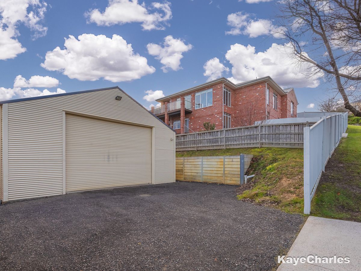 3 North Hidden Valley Circuit, Beaconsfield