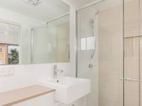 2 / 39 Jane Street, West End