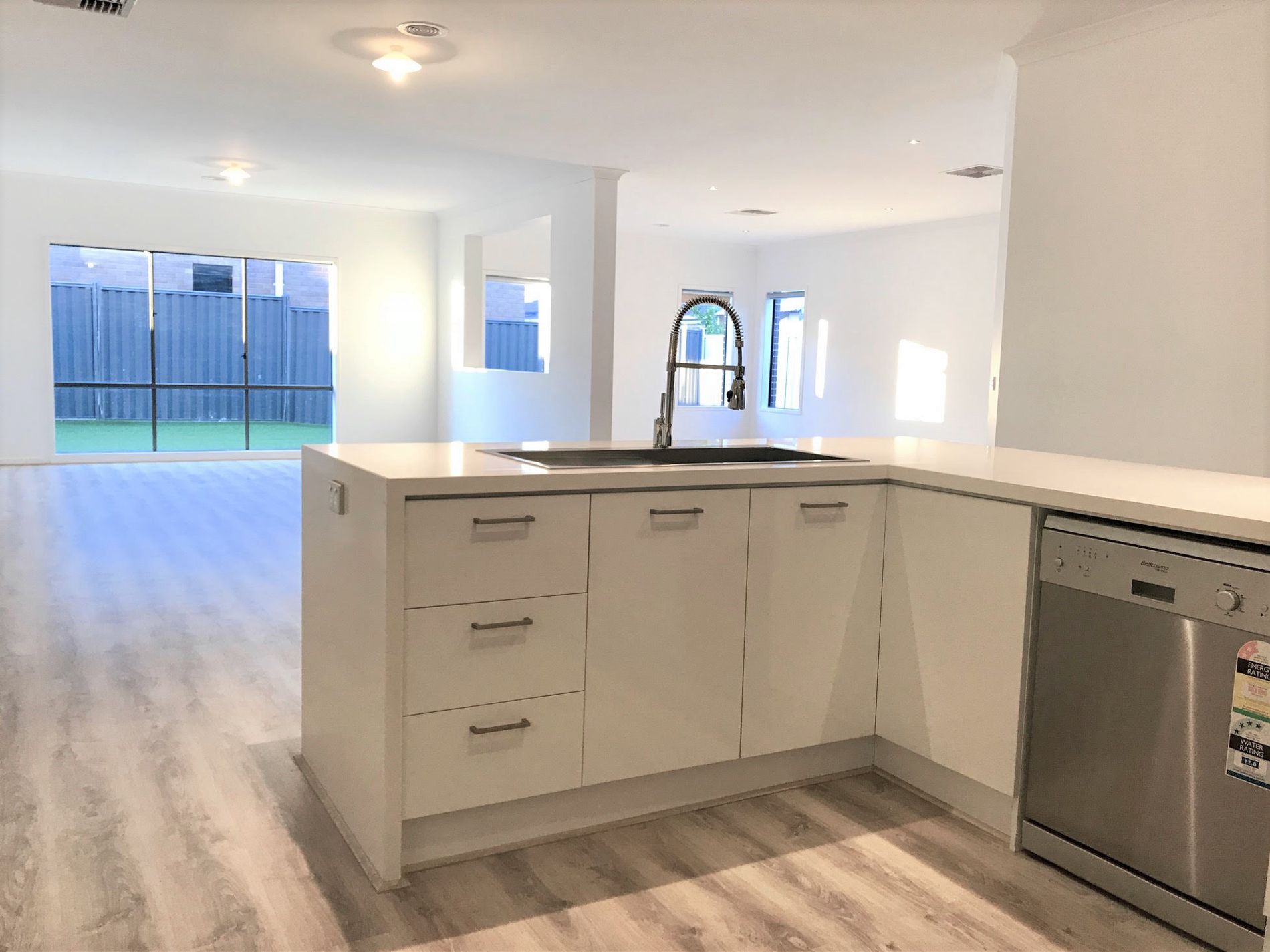 48 Carisbrook Street, Caroline Springs