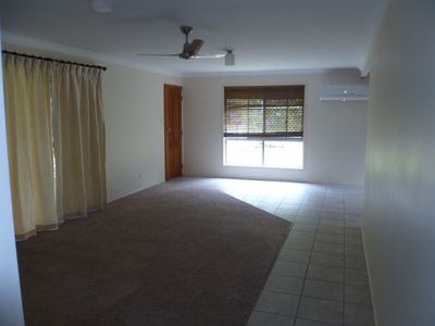 8 Quantock Court, Rochedale South