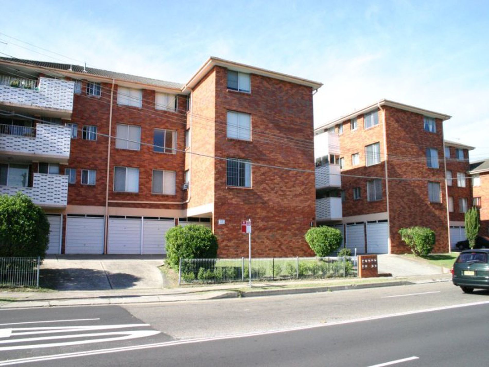 12 / 1 Racecourse Place, Eastlakes