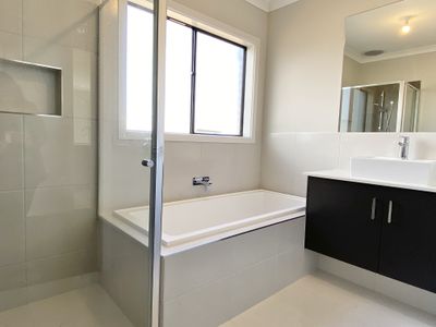 1 Law Court, Wyndham Vale