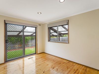 10 Latrobe Court, Sunbury
