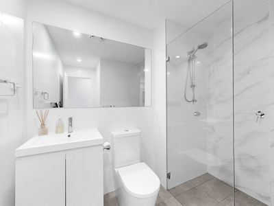 8 / 2A Angas Street, Meadowbank