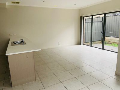 19 / 4 Delany Lane, Craigieburn