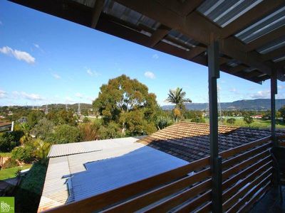 73 Thirroul Rd, Kanahooka