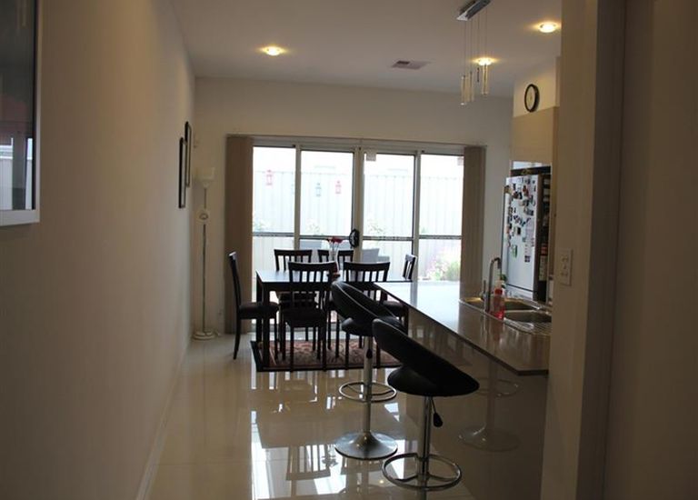 1 / 26 Old Tapleys Hill Road, Glenelg North