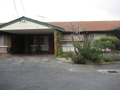 4 / 3 Netley Place, Armadale