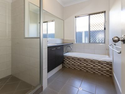 10 Tamarind Meander, Kununurra