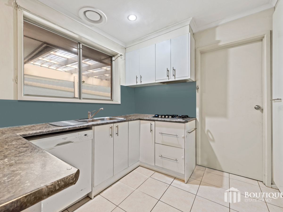 8  Laurus Court, Dandenong North
