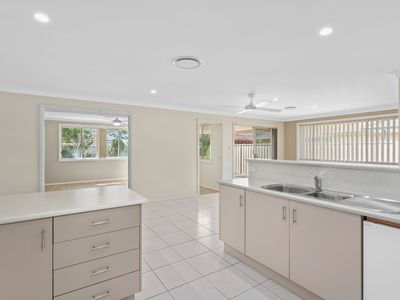 11 Fig Tree Court, Forster