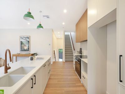 46B First Ave North, Warrawong