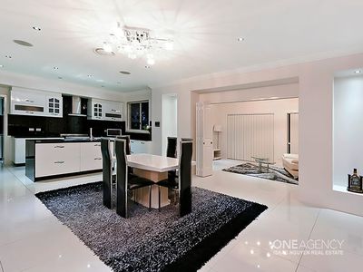 24 Hanley Place, Doolandella