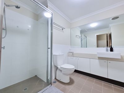 23 / 1 Michel Place, Telina