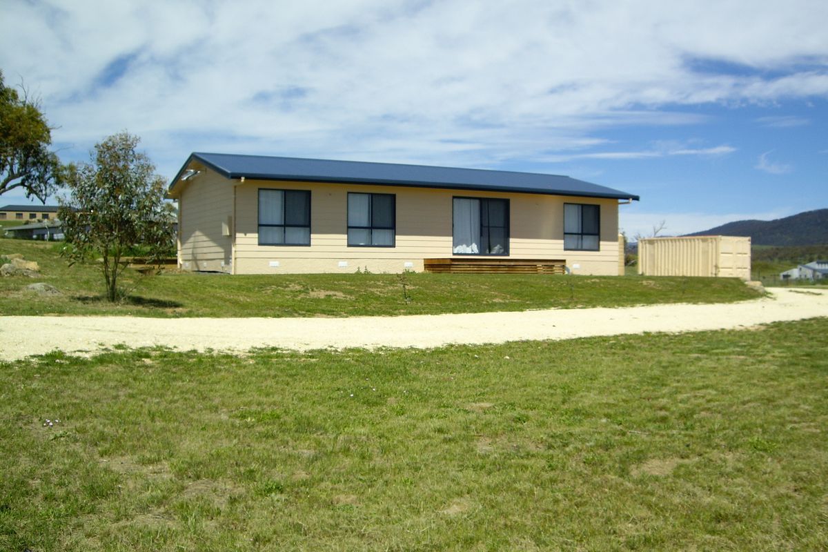 30a Geehi Circuit, Moonbah